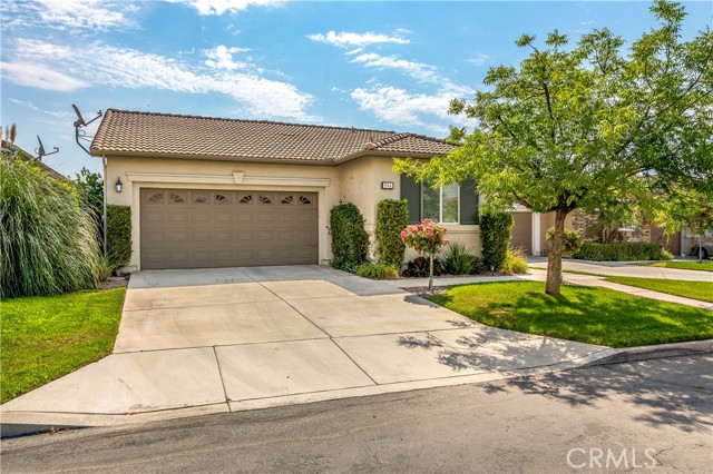 Detail Gallery Image 1 of 66 For 194 Inkster Way, Hemet,  CA 92545 - 2 Beds | 2 Baths