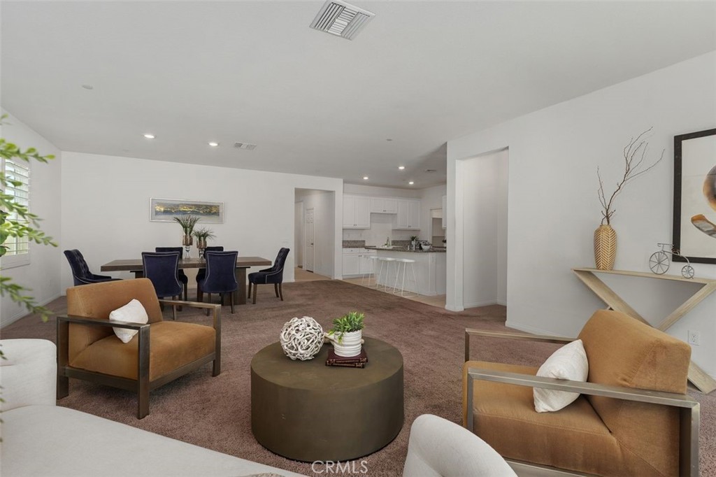 https://media.crmls.org/medias/6ae34289-2155-4bc3-ba7a-3aa0d2a407c3.jpg?preset=X-Large