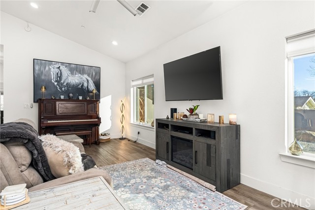 Detail Gallery Image 12 of 67 For 4994 Foster, Paradise,  CA 95969 - 2 Beds | 2 Baths