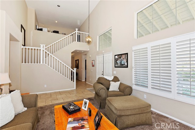 Detail Gallery Image 10 of 39 For 2904 Coral St, Corona,  CA 92882 - 4 Beds | 2/1 Baths