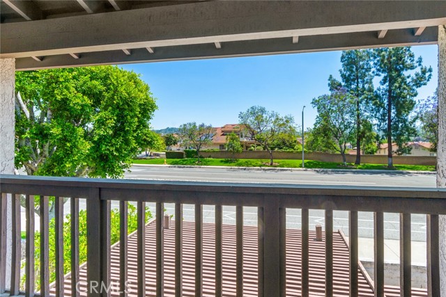Detail Gallery Image 10 of 29 For 2209 E Badillo St, Covina,  CA 91724 - 3 Beds | 3 Baths