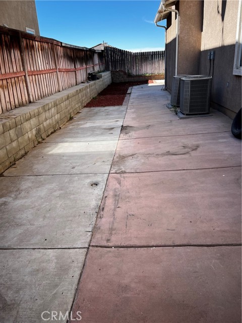 Detail Gallery Image 12 of 17 For 37885 High Ridge Dr, Beaumont,  CA 92223 - 5 Beds | 3/1 Baths