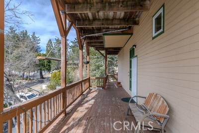 Detail Gallery Image 14 of 75 For 32455 Scandia, Running Springs,  CA 92382 - 3 Beds | 3 Baths