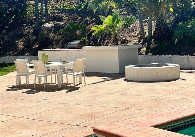 16815 Bajio Road, Encino CA: https://media.crmls.org/medias/6ae74704-dbec-45de-bb97-54db66ea1d18.jpg