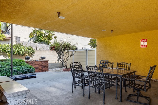 Detail Gallery Image 15 of 17 For 225 W Central Ave #C,  Monrovia,  CA 91016 - 2 Beds | 2 Baths