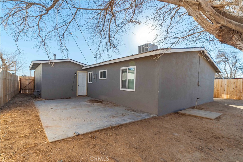 6Ae7B7E2 Dcbb 4274 8E80 Ade13333Caaa 3137 Milton Drive, Mojave, Ca 93501 &Lt;Span Style='BackgroundColor:transparent;Padding:0Px;'&Gt; &Lt;Small&Gt; &Lt;I&Gt; &Lt;/I&Gt; &Lt;/Small&Gt;&Lt;/Span&Gt;