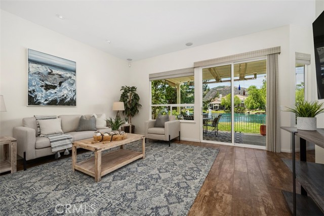 Detail Gallery Image 12 of 45 For 22971 Castle Pines Ct, Murrieta,  CA 92562 - 3 Beds | 2/1 Baths