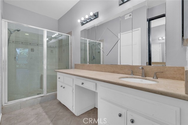 Detail Gallery Image 19 of 32 For 2538 W Macarthur, Unit E, Santa Ana,  CA 92704 - 2 Beds | 2 Baths