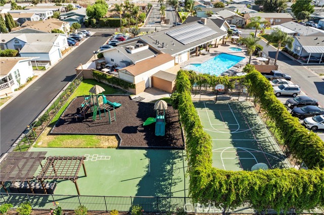 5815 E E La Palma Avenue, Anaheim CA: https://media.crmls.org/medias/6ae9522b-52ab-4f06-9627-c96db84987ea.jpg
