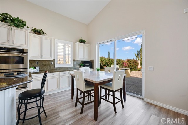 Image 14 of 49 For 25 Volta Del Tintori Street