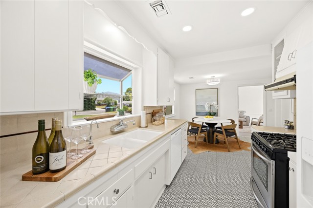 19558 E Dexter Street, Covina CA: https://media.crmls.org/medias/6ae9997b-605e-4063-8298-74df2f4e770d.jpg