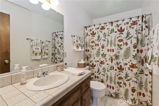 Detail Gallery Image 15 of 36 For 1096 Nadelhorn Dr, Lake Arrowhead,  CA 92352 - 3 Beds | 3 Baths