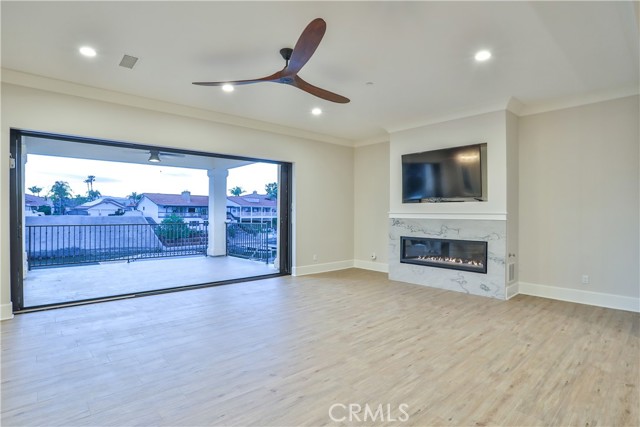 Detail Gallery Image 18 of 69 For 30361 Clear Water, Canyon Lake,  CA 92587 - 5 Beds | 3/1 Baths