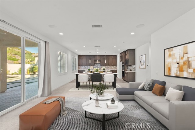 Detail Gallery Image 9 of 56 For 28600 Foothill Way, Saugus,  CA 91350 - 4 Beds | 3 Baths