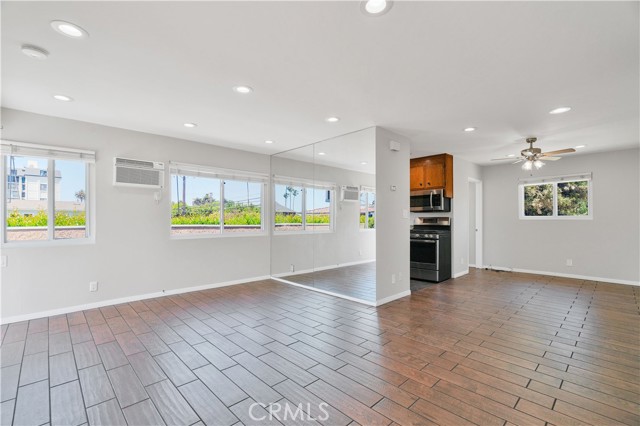 Detail Gallery Image 50 of 63 For 2747 E Ocean Bld, Long Beach,  CA 90803 - – Beds | – Baths