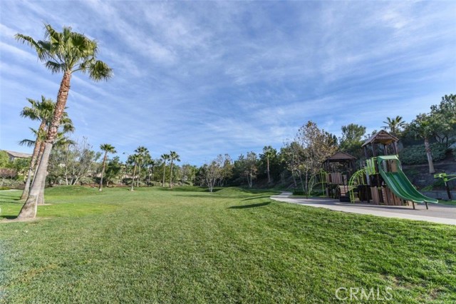 90 Lavender, Lake Forest CA: https://media.crmls.org/medias/6aed08c9-eed1-4c95-9418-a6bcc913e79e.jpg