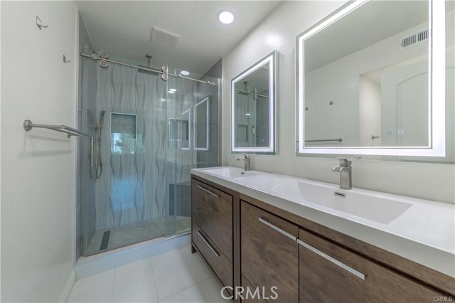 Detail Gallery Image 19 of 30 For 9000 Vanalden Ave #176,  Northridge,  CA 91324 - 2 Beds | 2/1 Baths
