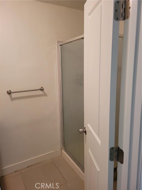 Detail Gallery Image 14 of 19 For 1034 El Camino Dr, Costa Mesa,  CA 92626 - – Beds | – Baths