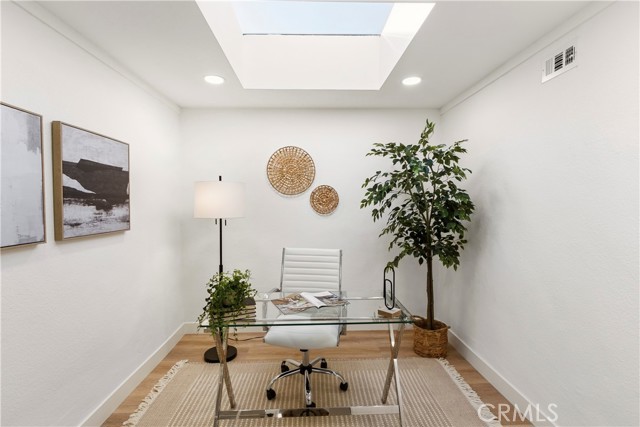 Detail Gallery Image 5 of 33 For 23986 Calle Alonso, Mission Viejo,  CA 92692 - 2 Beds | 2 Baths