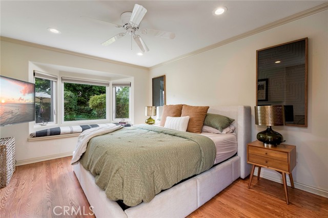 Image 22 of 34 For 3755 Olive  