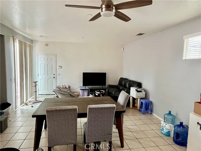 Detail Gallery Image 17 of 29 For 1757 Steinman, Riverside,  CA 92507 - 3 Beds | 2/1 Baths