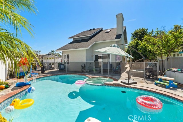 Detail Gallery Image 24 of 28 For 7 Clear Creek Ln, Laguna Hills,  CA 92653 - 4 Beds | 2/1 Baths