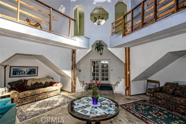 Detail Gallery Image 8 of 67 For 45985 Cottonwood Rd, Newberry Springs,  CA 92365 - 4 Beds | 5/1 Baths