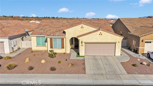 Detail Gallery Image 2 of 53 For 18968 Raven, Apple Valley,  CA 92308 - 3 Beds | 2 Baths
