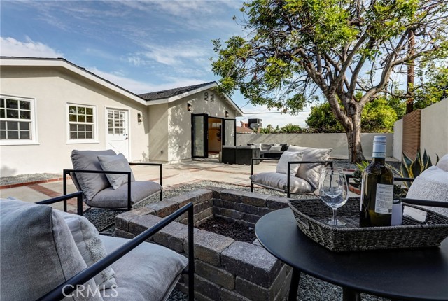 1035 Medford Road, Pasadena CA: https://media.crmls.org/medias/6af21cc4-0b83-450d-b30c-80deef4747f6.jpg