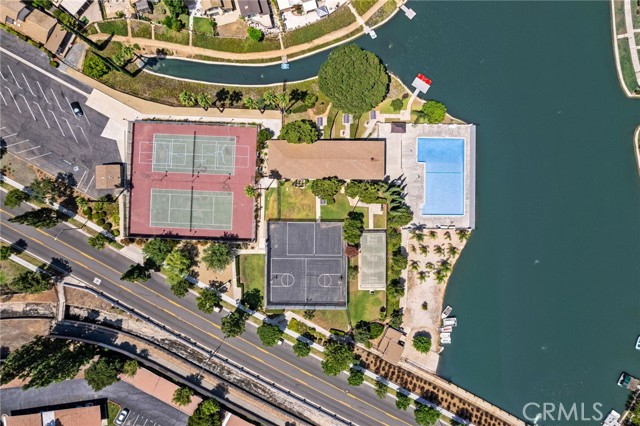 1505 Camelot Drive, Corona CA: https://media.crmls.org/medias/6af24d61-9800-4352-b740-b1b424632a00.jpg