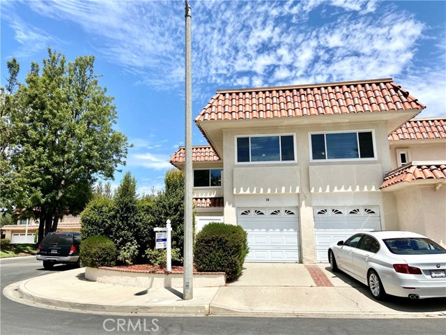 10 Wintersweet Way, Irvine, CA 92612