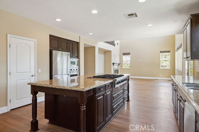 4224 Oliphant Court, Riverside CA: https://media.crmls.org/medias/6af50db8-cfe1-486d-92f6-ab4a5d69f1fd.jpg