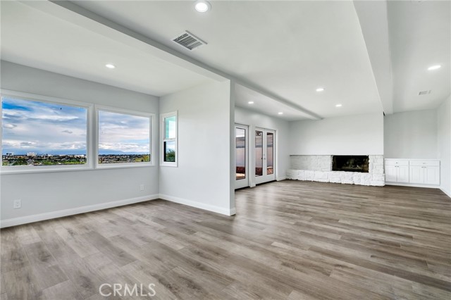 Detail Gallery Image 11 of 65 For 4409 Vista Largo, Torrance,  CA 90505 - 4 Beds | 3 Baths