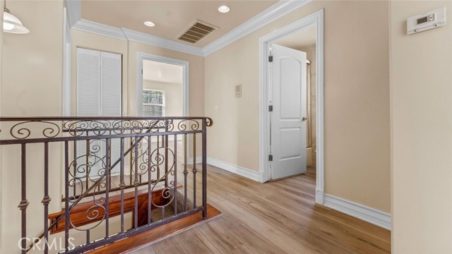Detail Gallery Image 20 of 41 For 13769 13969 Cordary Ave, Hawthorne,  CA 90250 - 4 Beds | 2/1 Baths