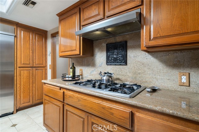 Detail Gallery Image 16 of 58 For 802 New Orleans Ct, Claremont,  CA 91711 - 4 Beds | 4 Baths