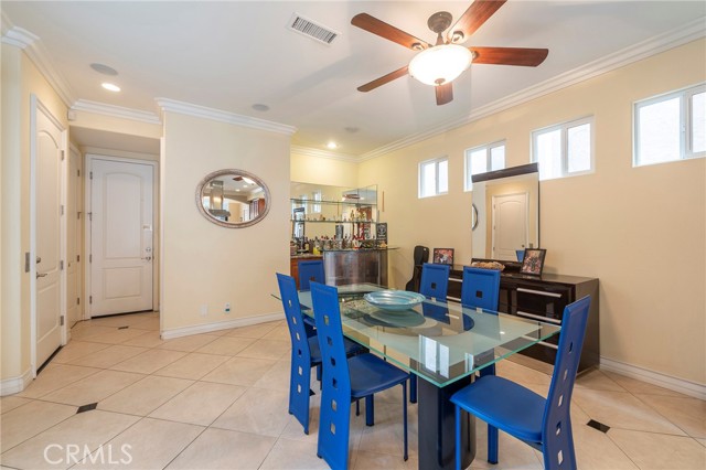 Detail Gallery Image 27 of 49 For 116 11th St, Huntington Beach,  CA 92648 - 3 Beds | 3/1 Baths