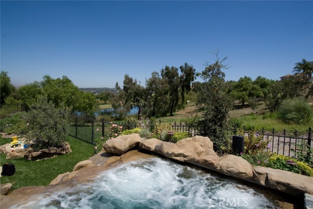 1138 Corte Tularosa, Camarillo CA: https://media.crmls.org/medias/6af8f635-5fbd-4235-8bb3-ec0ddb21f0d9.jpg