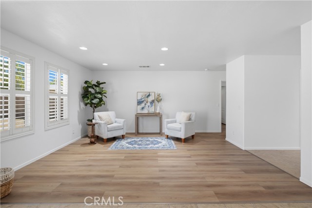 Detail Gallery Image 7 of 26 For 3103 Patti, Lancaster,  CA 93535 - 4 Beds | 2 Baths