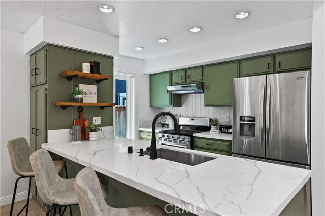715 Oceanhill Drive, Huntington Beach CA: https://media.crmls.org/medias/6af9d5de-0dfe-4504-907c-8c1faef11f50.jpg