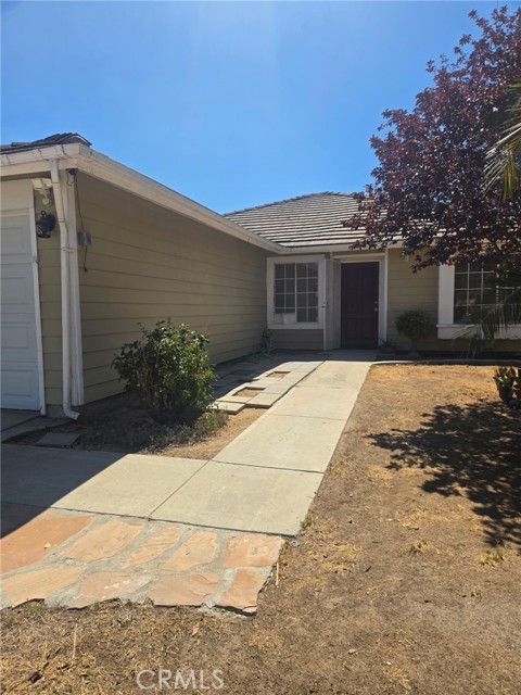 Detail Gallery Image 2 of 2 For 26537 Lazy Creek, Menifee,  CA 92586 - 4 Beds | 2 Baths