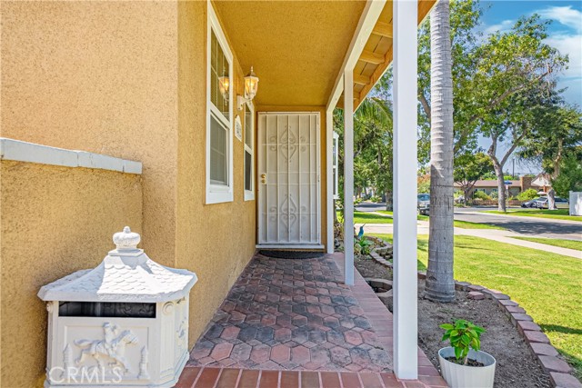 Detail Gallery Image 5 of 34 For 5412 E Harco St, Long Beach,  CA 90808 - 4 Beds | 2 Baths