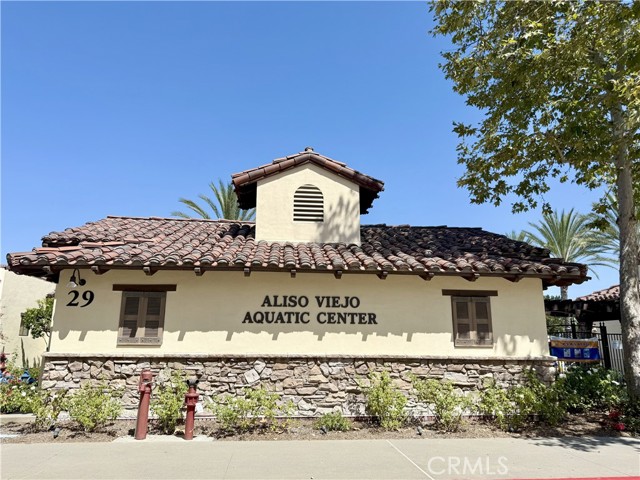 48 Hawksmoor, Aliso Viejo CA: https://media.crmls.org/medias/6afa47a1-187d-452f-8f54-f4e5eba63532.jpg