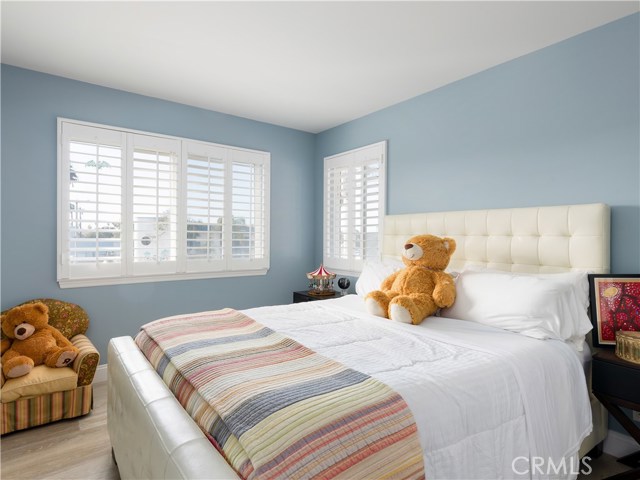 534 Francisca Avenue, Redondo Beach, California 90277, 5 Bedrooms Bedrooms, ,3 BathroomsBathrooms,Residential,Sold,Francisca,SB20239752