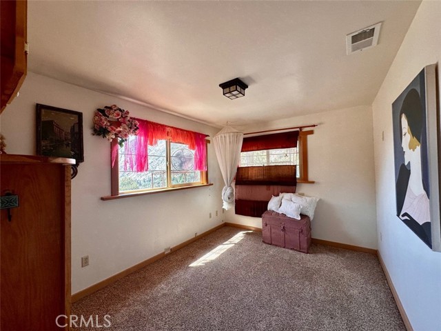 39722 Valley Of The Falls Drive, Forest Falls CA: https://media.crmls.org/medias/6afb0ce6-2371-40c1-9a13-72d1150c4d02.jpg