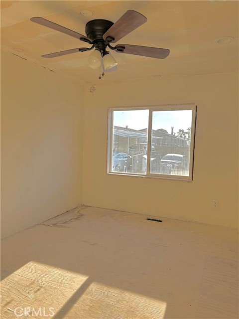 Detail Gallery Image 6 of 10 For 21801 Mesquite, California City,  CA 93505 - 3 Beds | 2 Baths