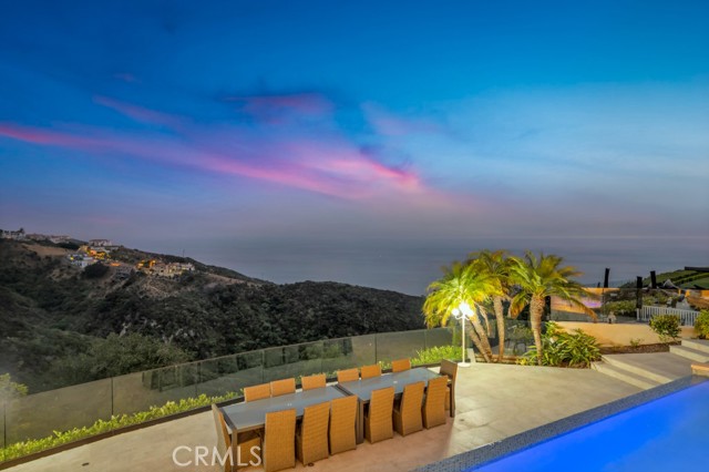 Detail Gallery Image 55 of 70 For 8 Saint Tropez, Laguna Niguel,  CA 92677 - 6 Beds | 7/1 Baths