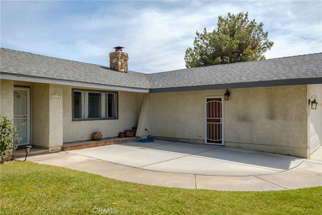 26642 Lakeview Drive, Helendale, CA 92342