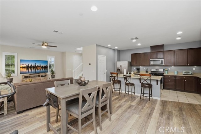 Detail Gallery Image 22 of 60 For 7205 Enclave, Corona,  CA 92880 - 3 Beds | 2/1 Baths