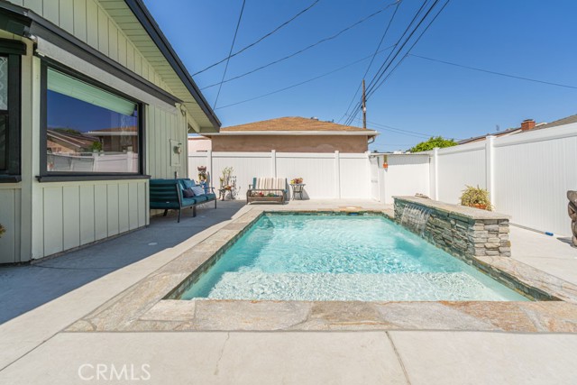 Detail Gallery Image 41 of 46 For 3717 W 182nd St, Torrance,  CA 90504 - 3 Beds | 2 Baths