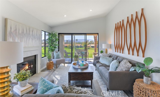 Image 15 for 38265   Crocus LN